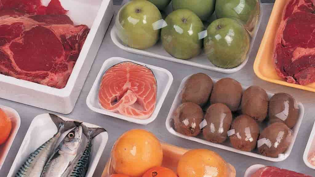 ИЗ ЧЕГО ПРОИЗВОДЯТ ПЛЁНКУ ДЛЯ УПАКОВКИ ПИЩЕВЫХ ПРОДУКТОВ ИЗ ЧЕГО ПРОИЗВОДЯТ ПЛЁНКУ ДЛЯ УПАКОВКИ ПИЩЕВЫХ ПРОДУКТОВ